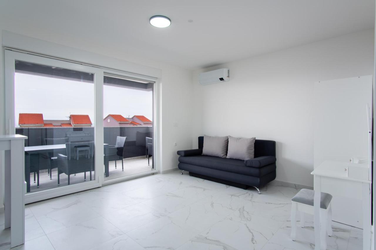 Noa East Residence Novalja Luaran gambar